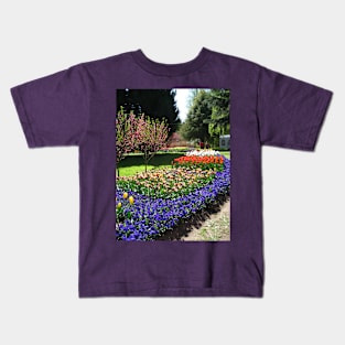 Tulip Time in Canberra Australia 15 Kids T-Shirt